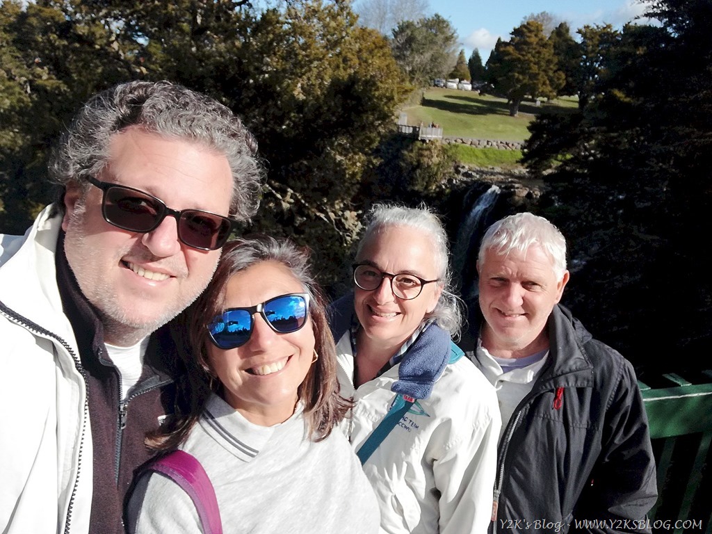 Ale Raffa Max Giova in visita alle cascate di Whangarei